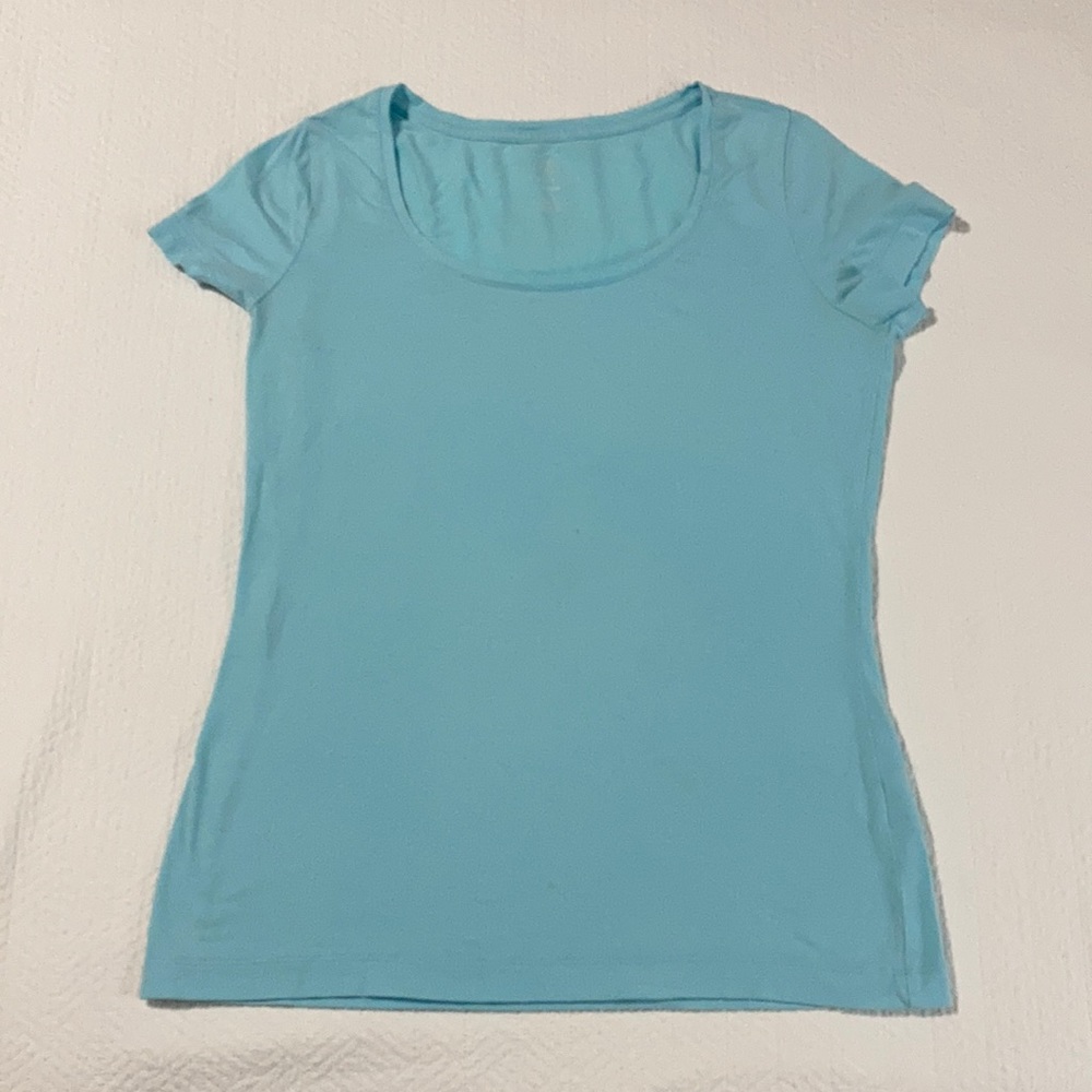 Sky blue Lands’ End cap sleeve tee
